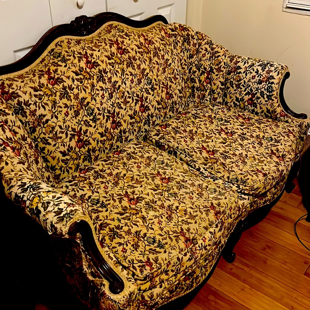 French style love seat antique